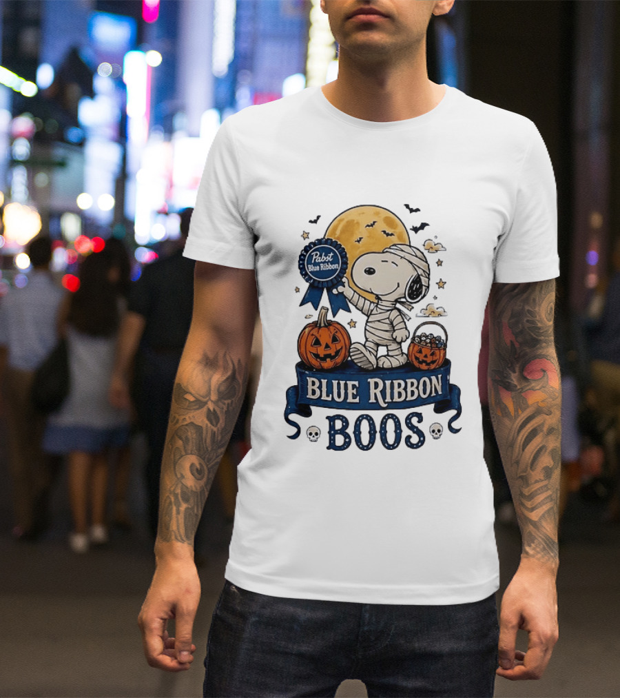 Pabst Blue Ribbon Snoopy Mummy Halloween Blue Ribbon Boos Pumpkin Moon Bats T-Shirt
