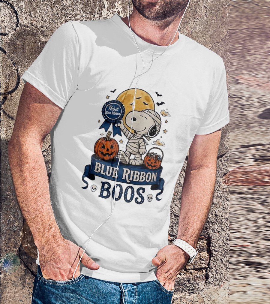 Pabst Blue Ribbon Snoopy Mummy Halloween Blue Ribbon Boos Pumpkin Moon Bats T-Shirt
