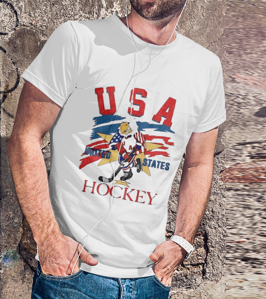 USA United States Hockey Eagle Distressed T-Shirt