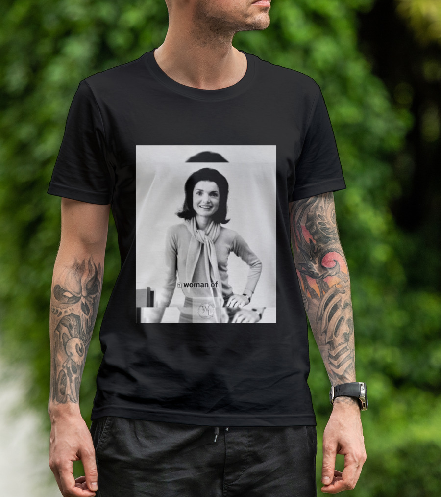 Rip Nancy Kissinger 1934 2026 A Woman Of Elegance T-Shirt