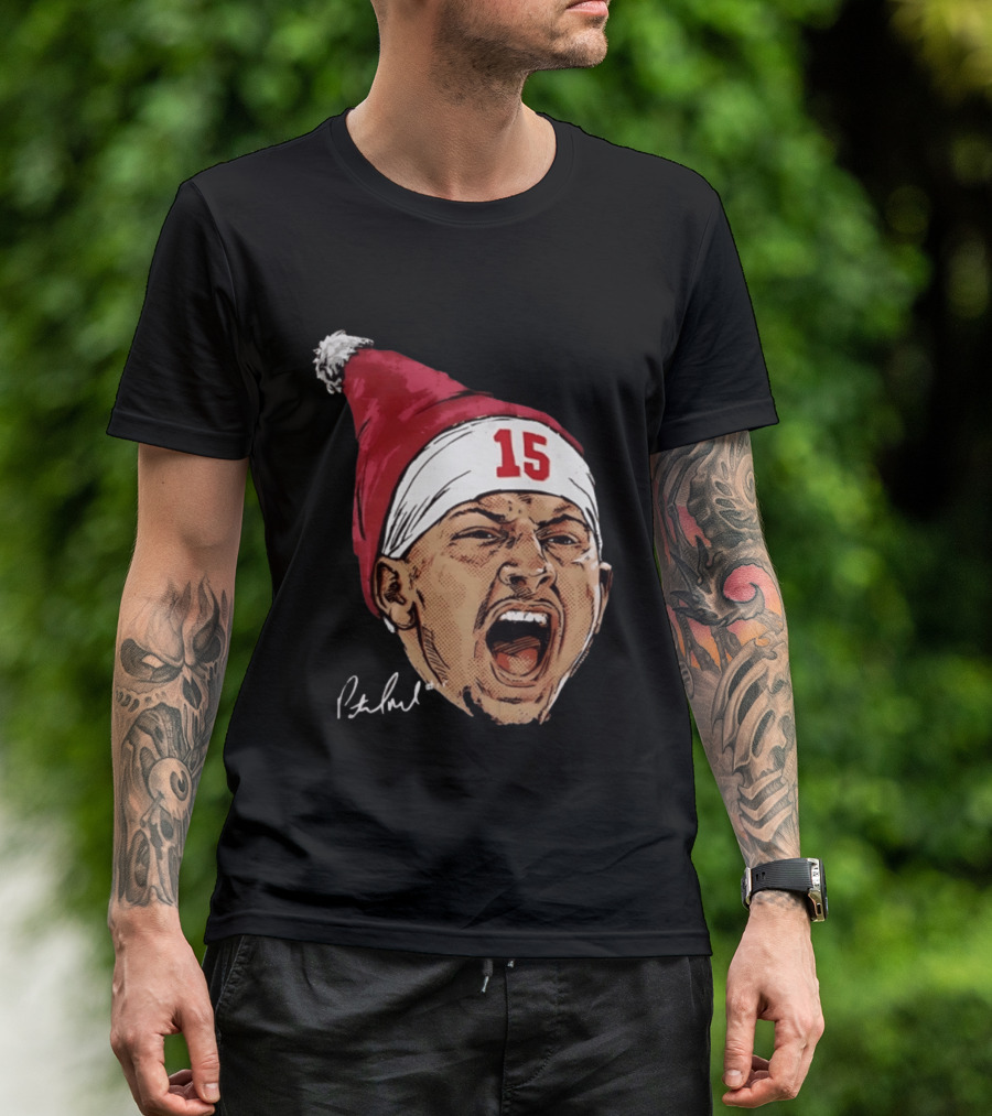 Pat Mahomes Screaming Face Red Santa Hat Number 15 Halftone Caricature T-Shirt