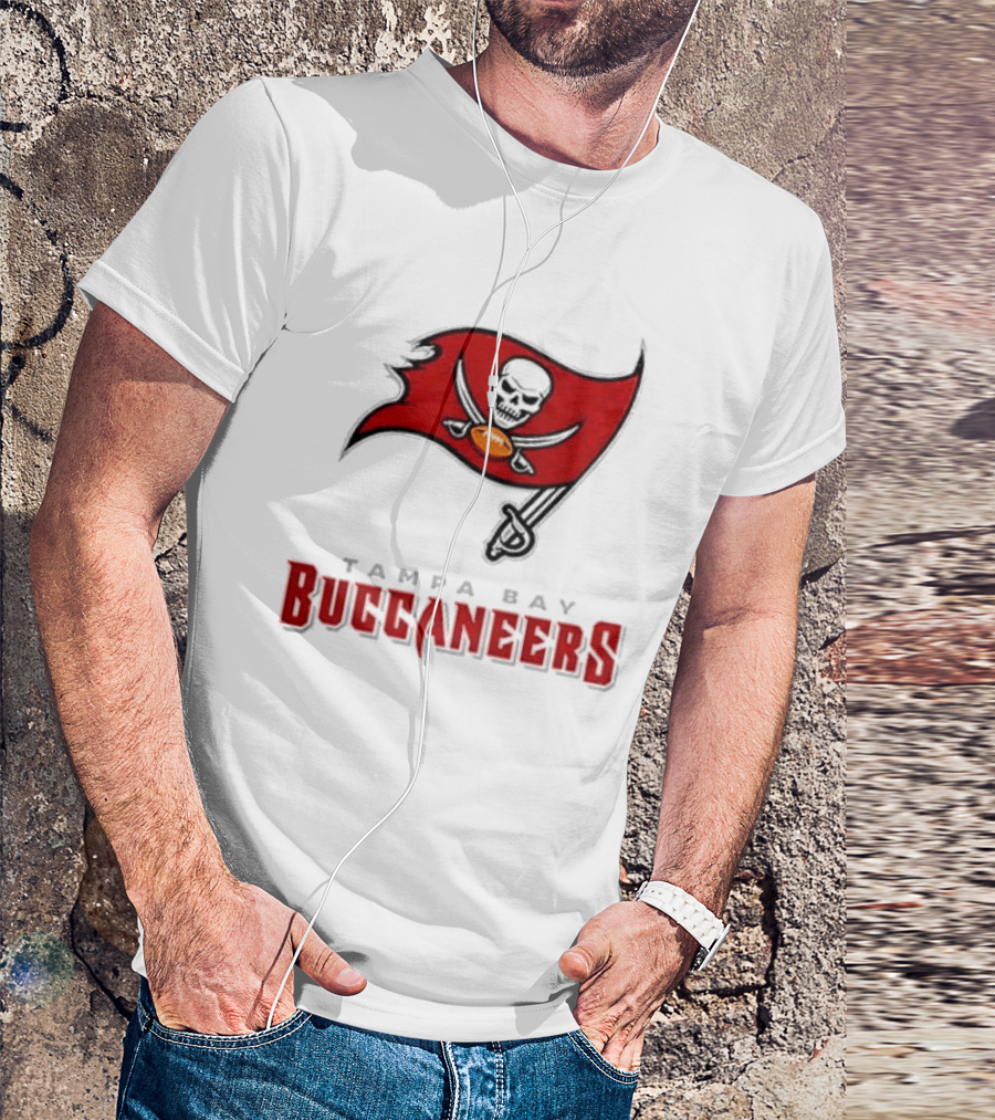 Tampa Bay Buccaneers Season Opener Skull Flag T-Shirt