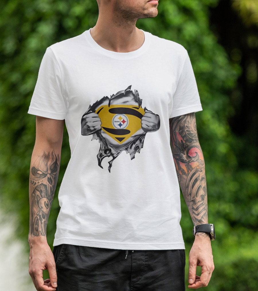 Pittsburgh Steelers Superman Chest Rip T-Shirt