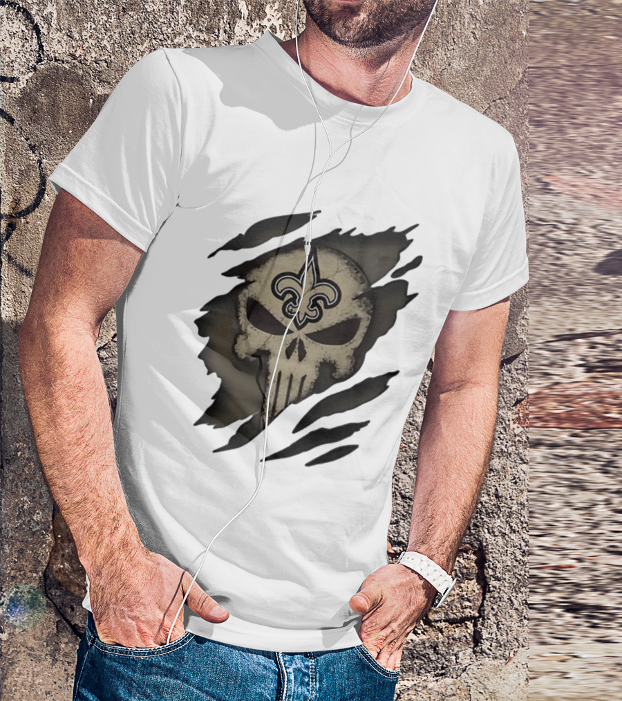 New Orleans Saints Punisher Skull Fleur De Lis Collaboration T-Shirt