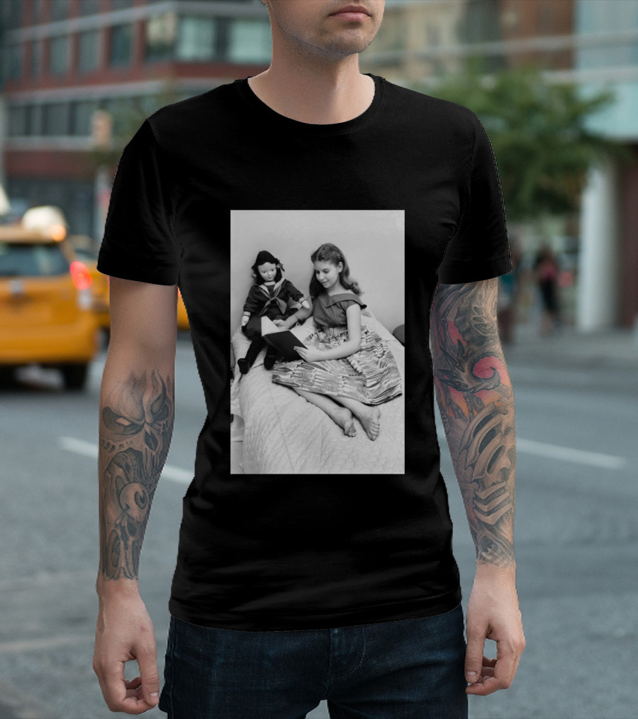 Robin Morgan Young Girl Reading With Doll Vintage Photograph T-Shirt