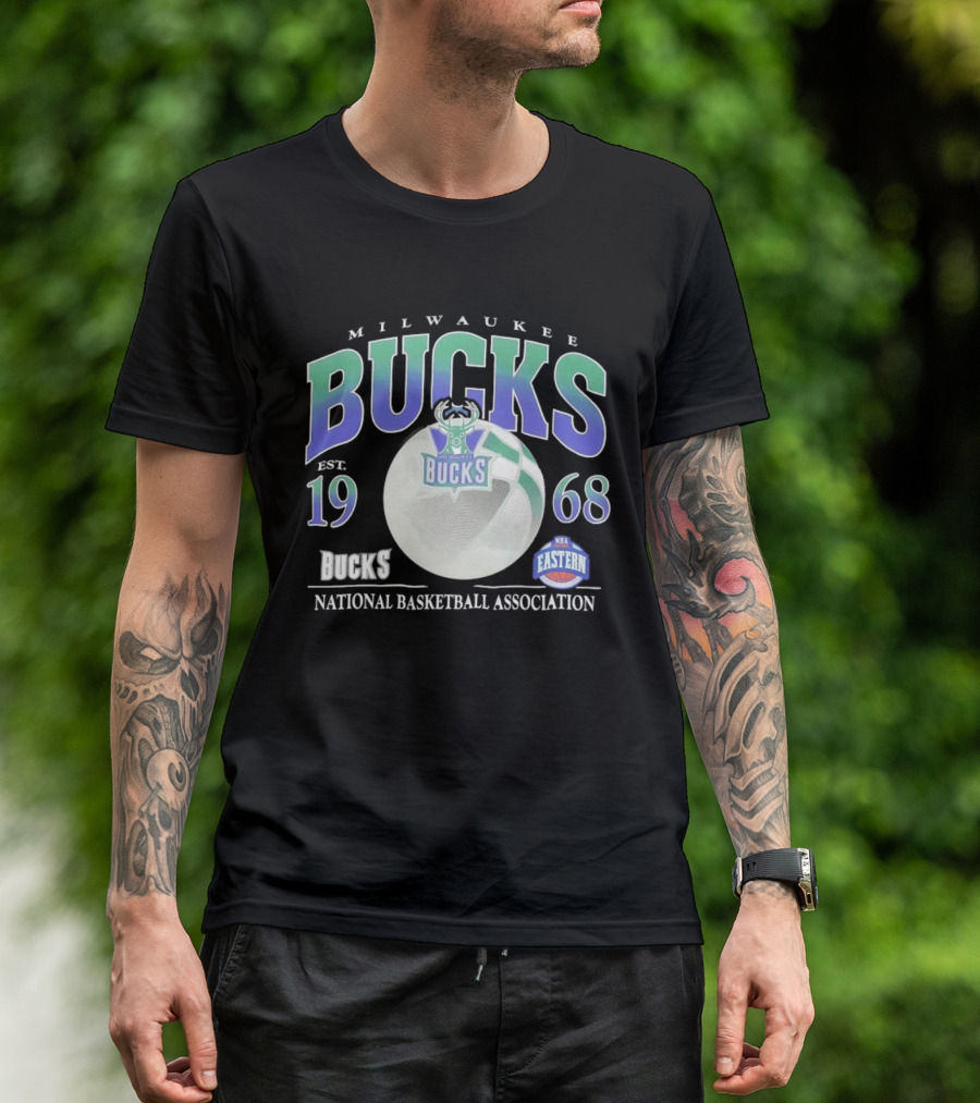 Milwaukee Bucks Est 1968 NBA Eastern National Basketball Association T-Shirt