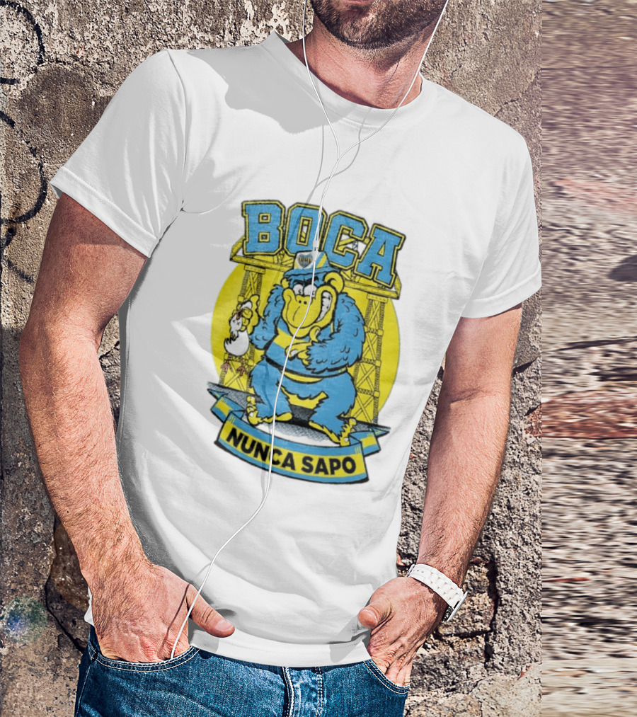 Boca Juniors Gorilla Wearing Cap Holding Chicken Boca Nunca Sapo T-Shirt