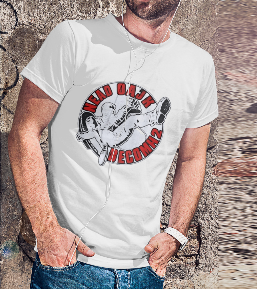 Nead Oajk Becomh2 Fighter Kick Circle T-Shirt