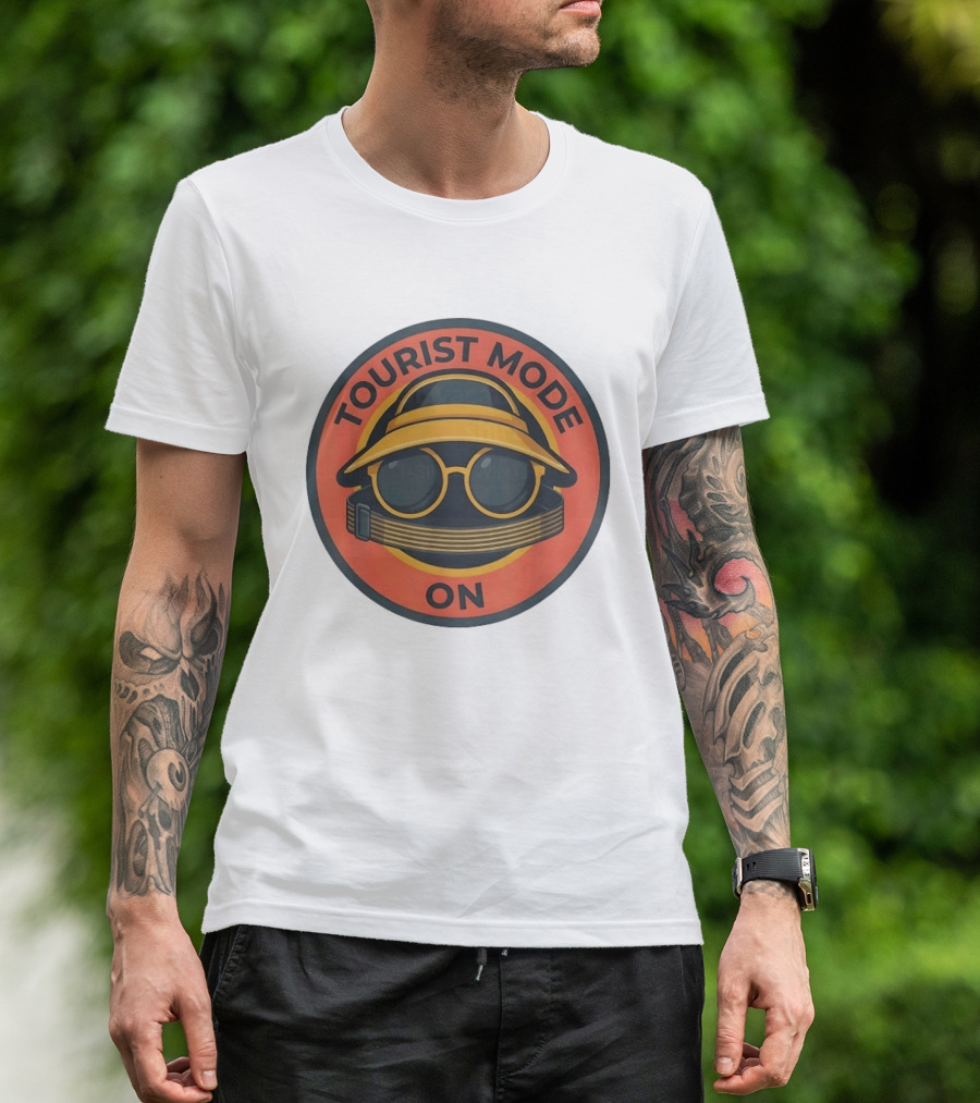 Tourist Mode On Vacation Travel Sightseeing Adventure T-Shirt