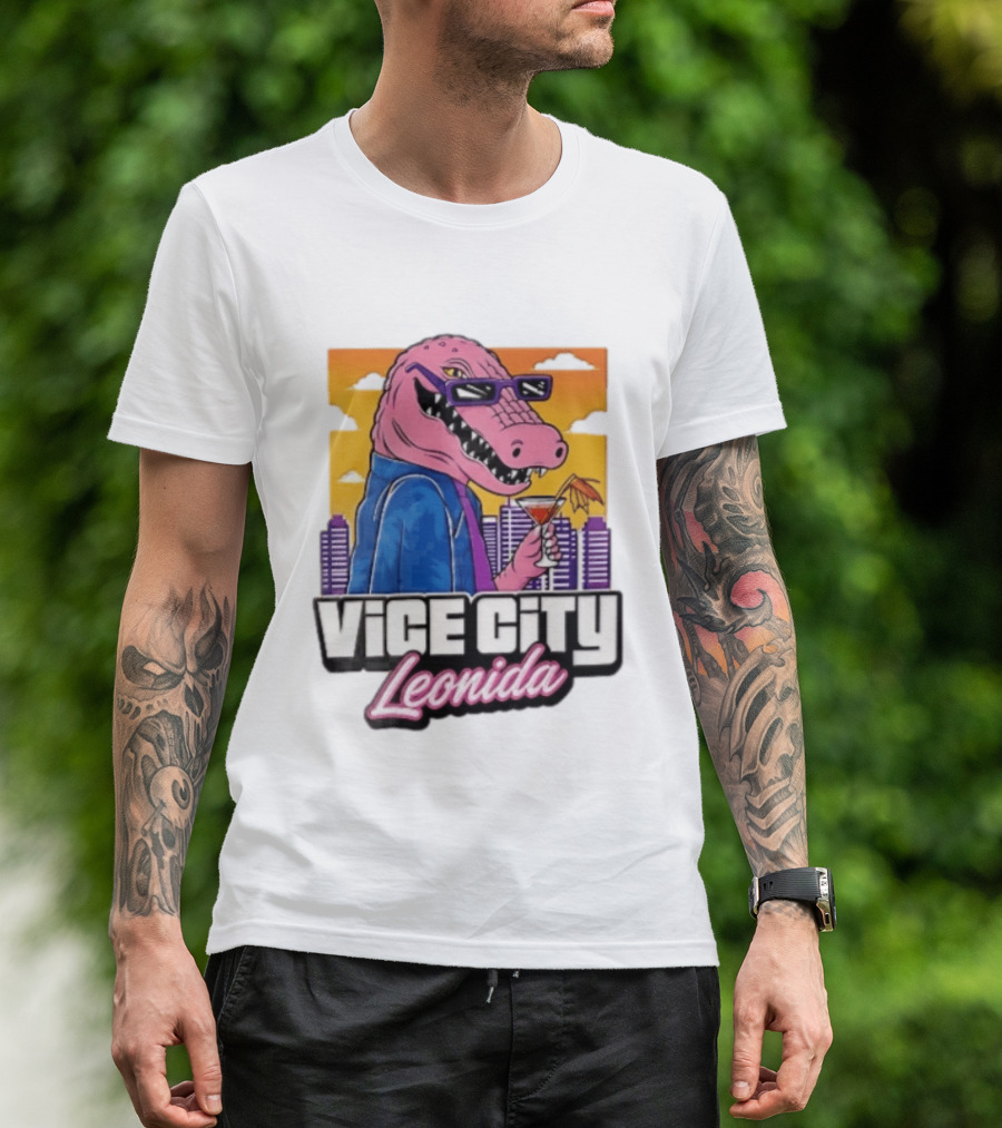 Vice City Leonida Pink Alligator Sunglasses Cocktail Cityscape T-Shirt