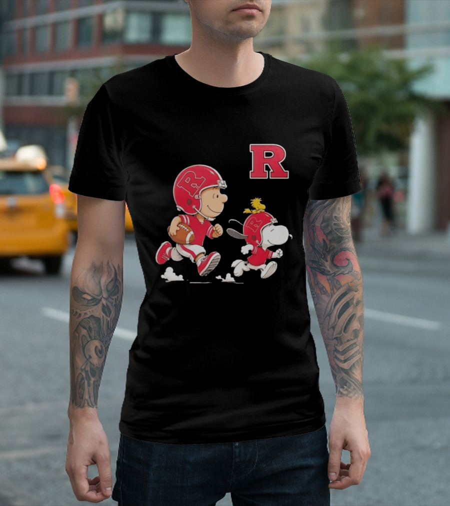 Charlie Brown Snoopy Woodstock Rutgers Scarlet Knights Football Fan Gear T-Shirt