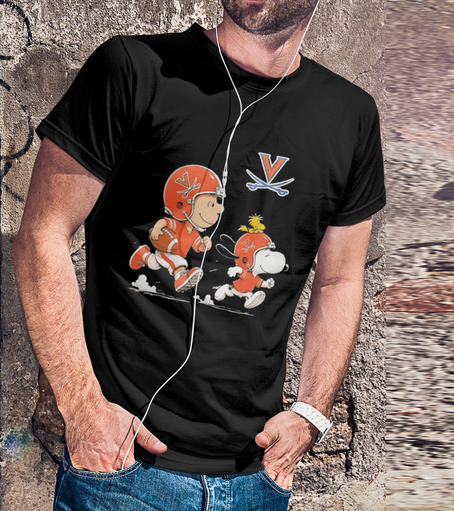 Charlie Brown Snoopy Woodstock Virginia Cavaliers Football Fun T-Shirt
