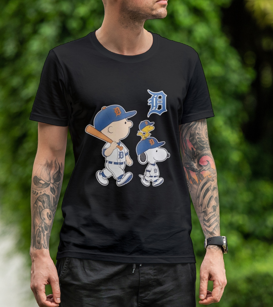 Charlie Brown Snoopy Woodstock Detroit Tigers Baseball Peanuts T-Shirt