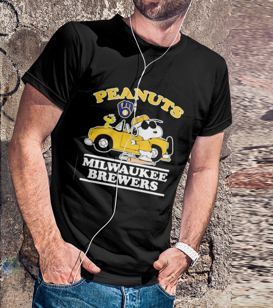 Peanuts Snoopy Woodstock Driving Milwaukee Brewers Baseball T-Shirt