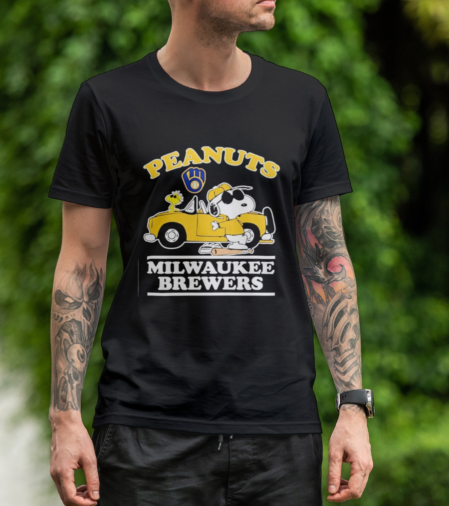 Peanuts Snoopy Woodstock Driving Milwaukee Brewers Baseball T-Shirt