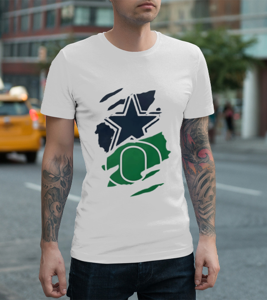 Dallas Cowboys Star And Oregon Ducks O Ripped Team Logos T-Shirt