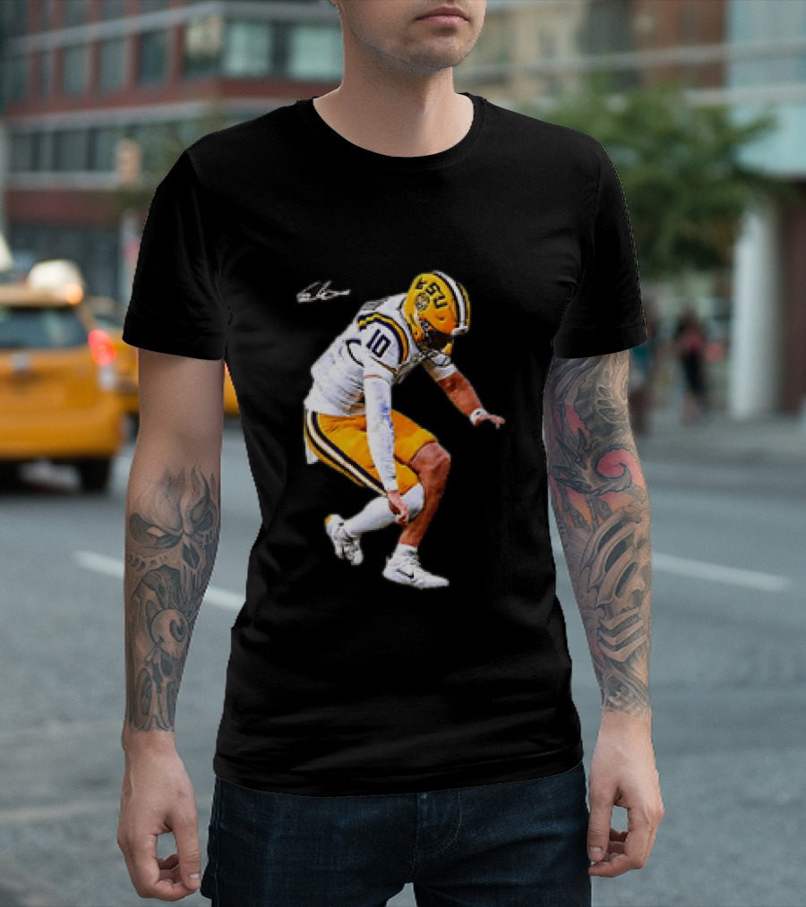 Garrett Nussmeier LSU Tigers Football Quarterback Action Play T-Shirt