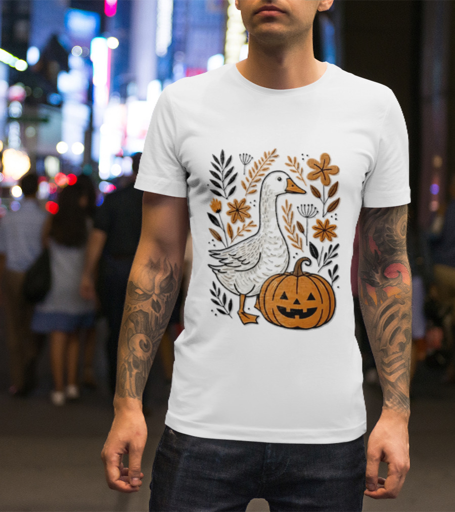 Goose With Jack O' Lantern Pumpkin Autumn Leaves And Flowers T-Shirt