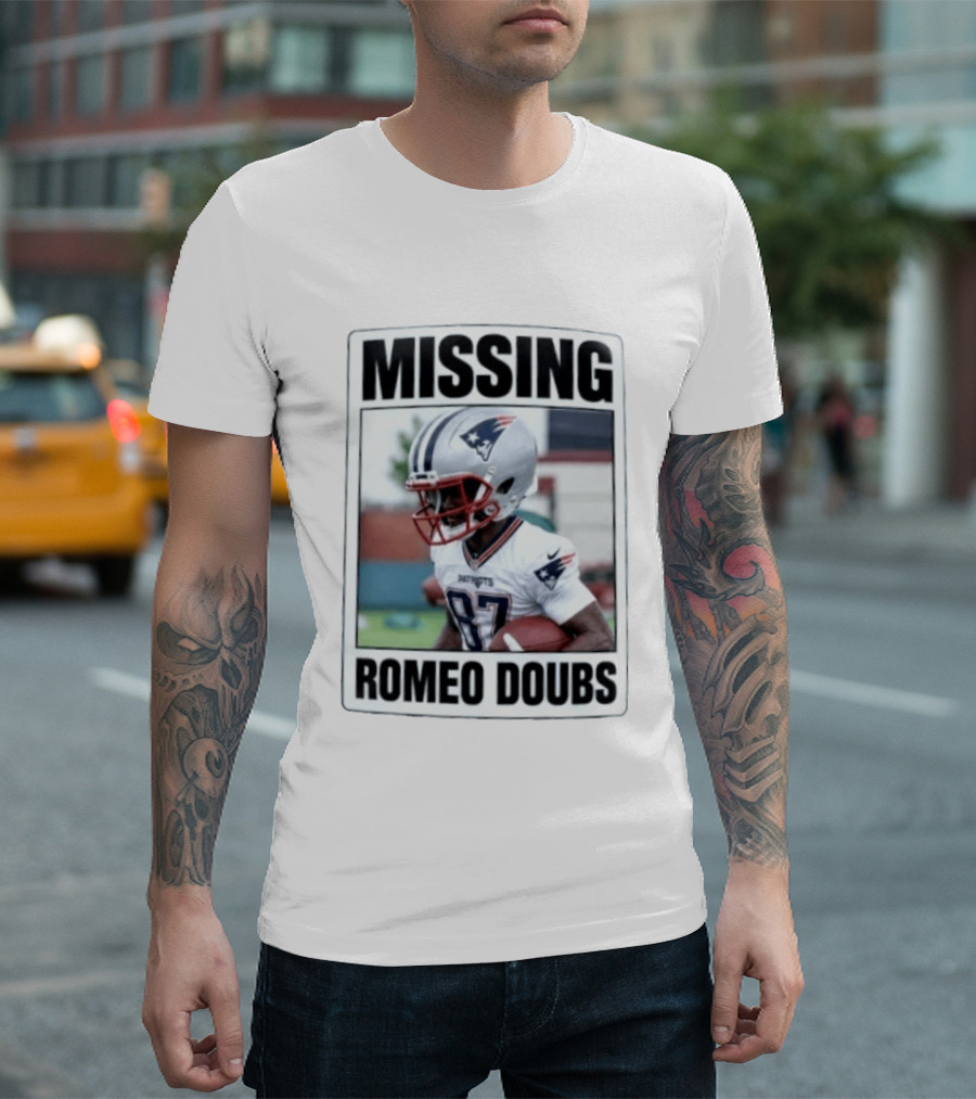 Missing Romeo Doubs New England Patriots T-Shirt