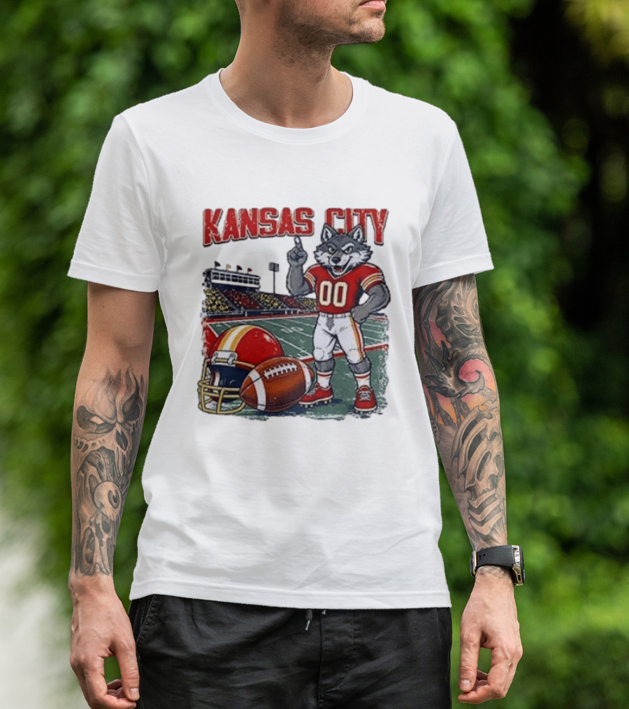 Kansas City Chiefs Wolf Mascot Football Stadium Scene T-Shirt