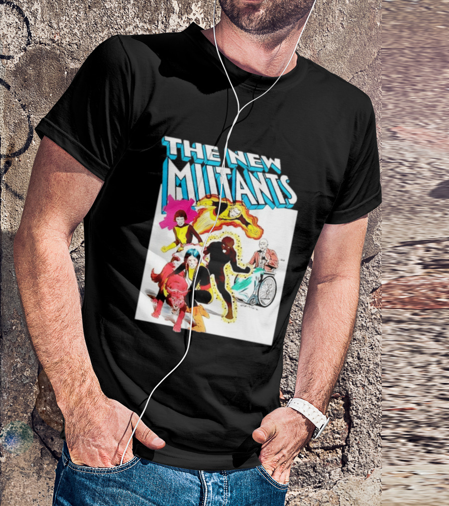 The New Mutants Marvel Comic Book Cover Featuring Iconic Characters T-Shirt