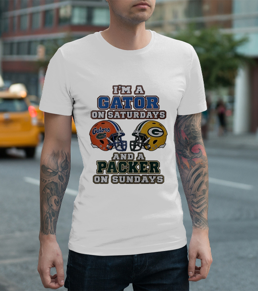 I'm A Gator On Saturdays And A Packer On Sundays Football Fan Gear T-Shirt