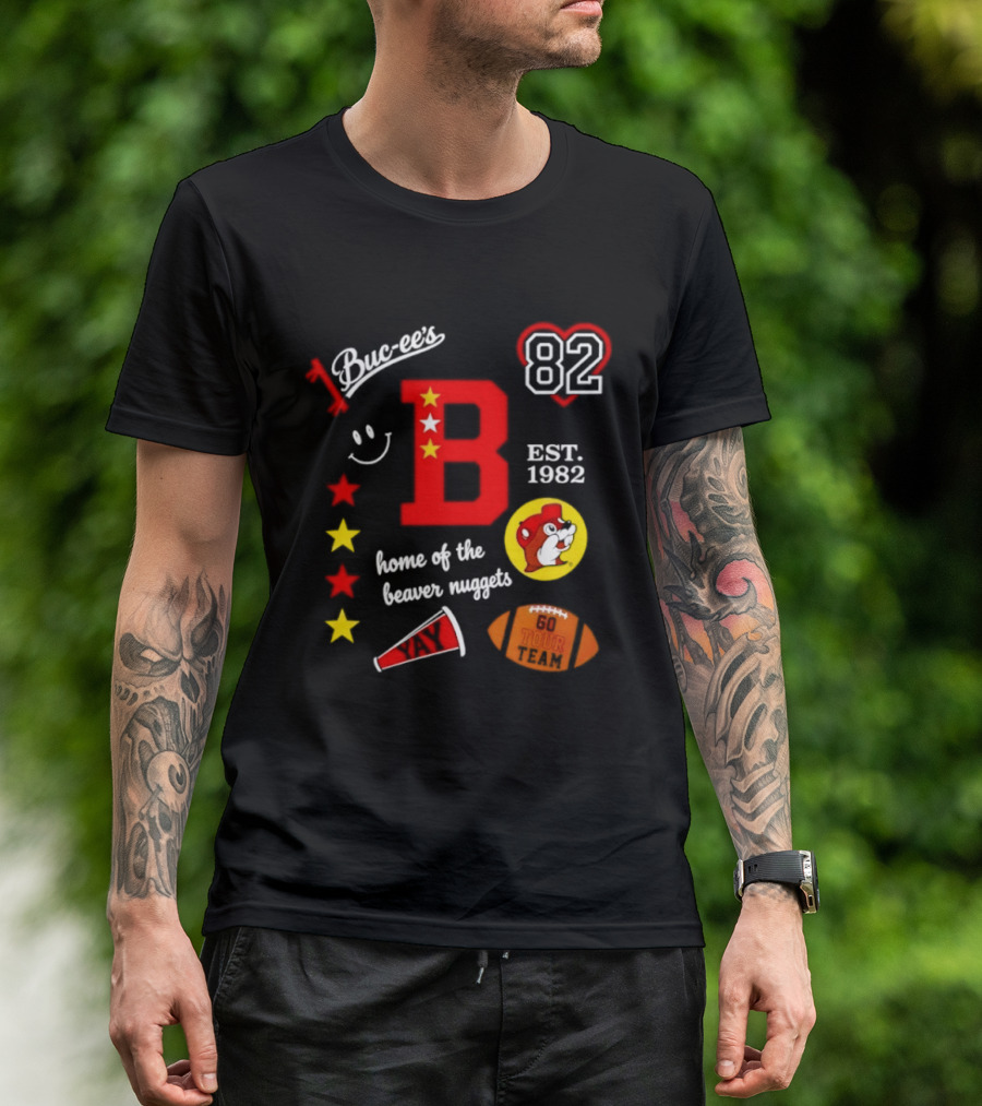 Buc Ee's 82 Est 1982 Home Of The Beaver Nuggets Football Tour T-Shirt