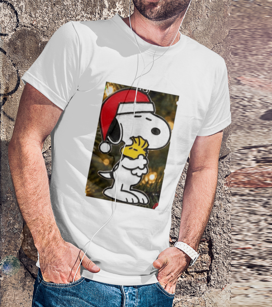 Snoopy Woodstock Christmas Hugging Best Holiday Gift Peanuts T-Shirt