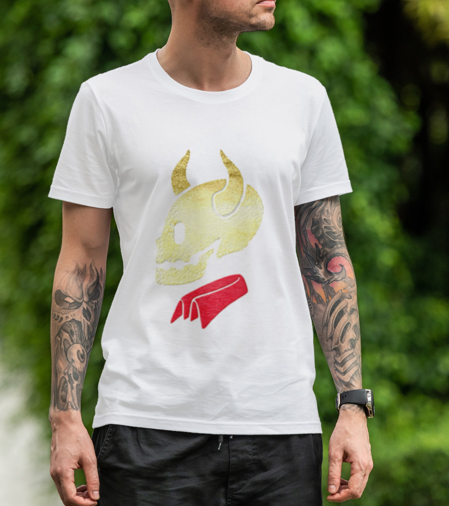 Devil Horn Skull Red Collar Gold Glitter T-Shirt