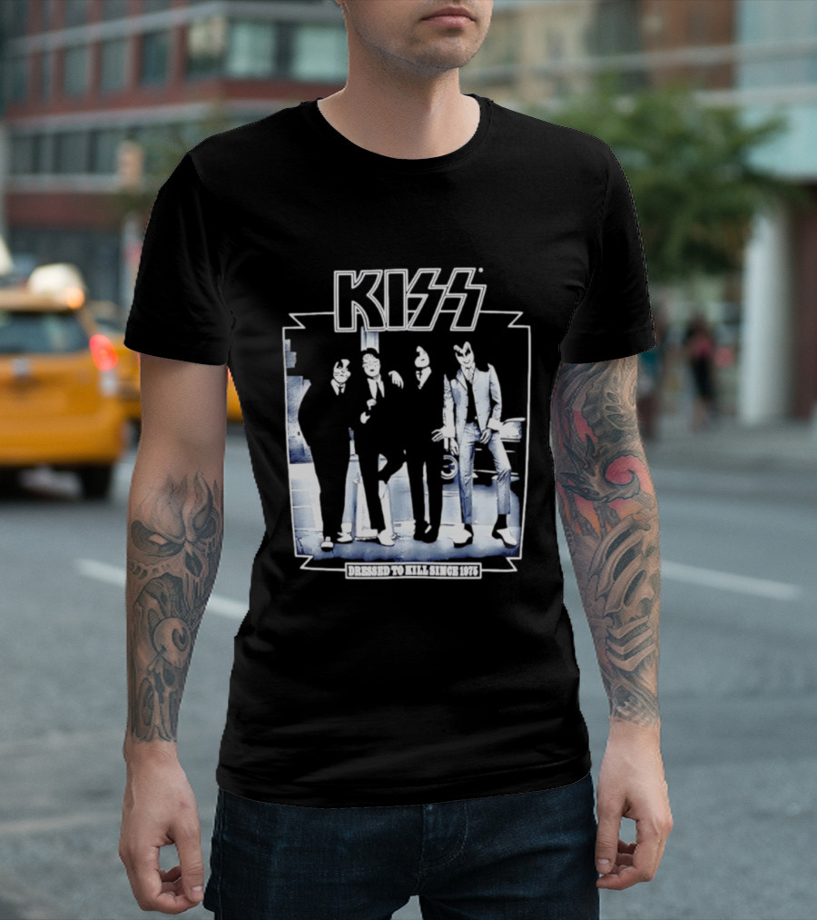 Kiss Dressed To Kill Since 1975 Rock Music Band T-Shirt