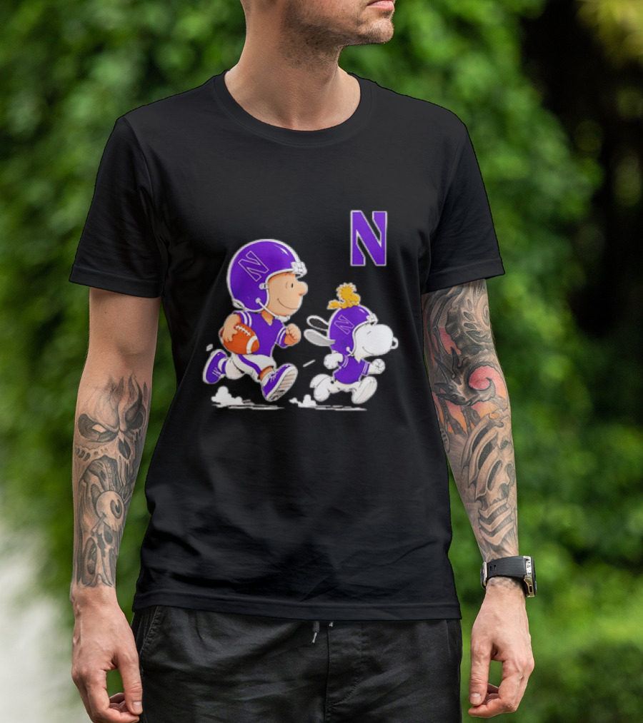 Northwestern Wildcats Charlie Brown Woodstock Snoopy Football Running T-Shirt