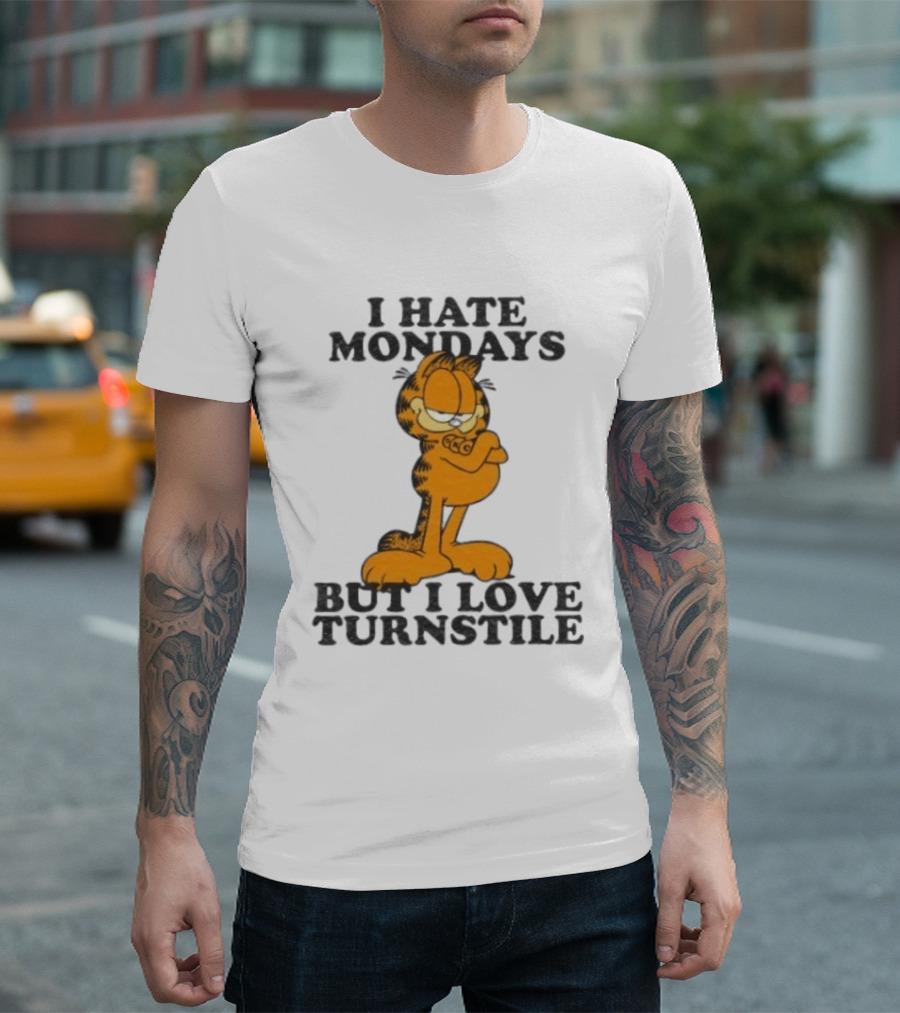 I Hate Mondays Lasagna Cat Love Turnstile T-Shirt