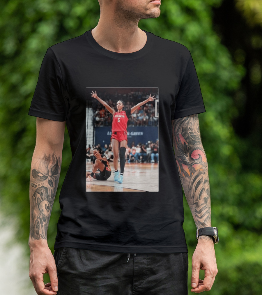 Angel Reese Celebrates 30th Double Double With 30 Points For Atlanta In Iconic Moment T-Shirt