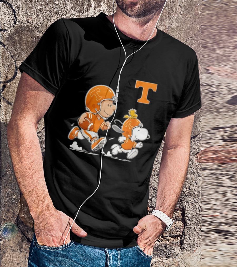 Charlie Brown Snoopy Woodstock Tennessee Volunteers Football 2026 T-Shirt
