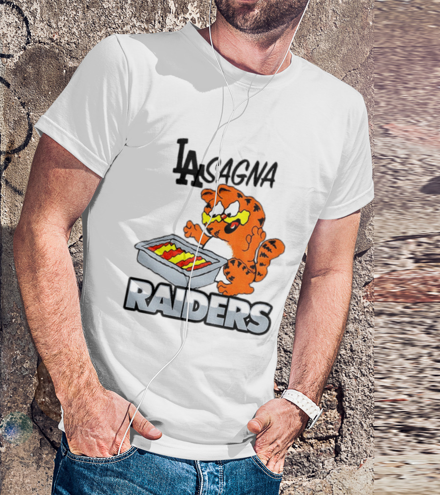 LA Lasagna Raiders Orange Cat Eating Lasagna Sports Rivalry T-Shirt