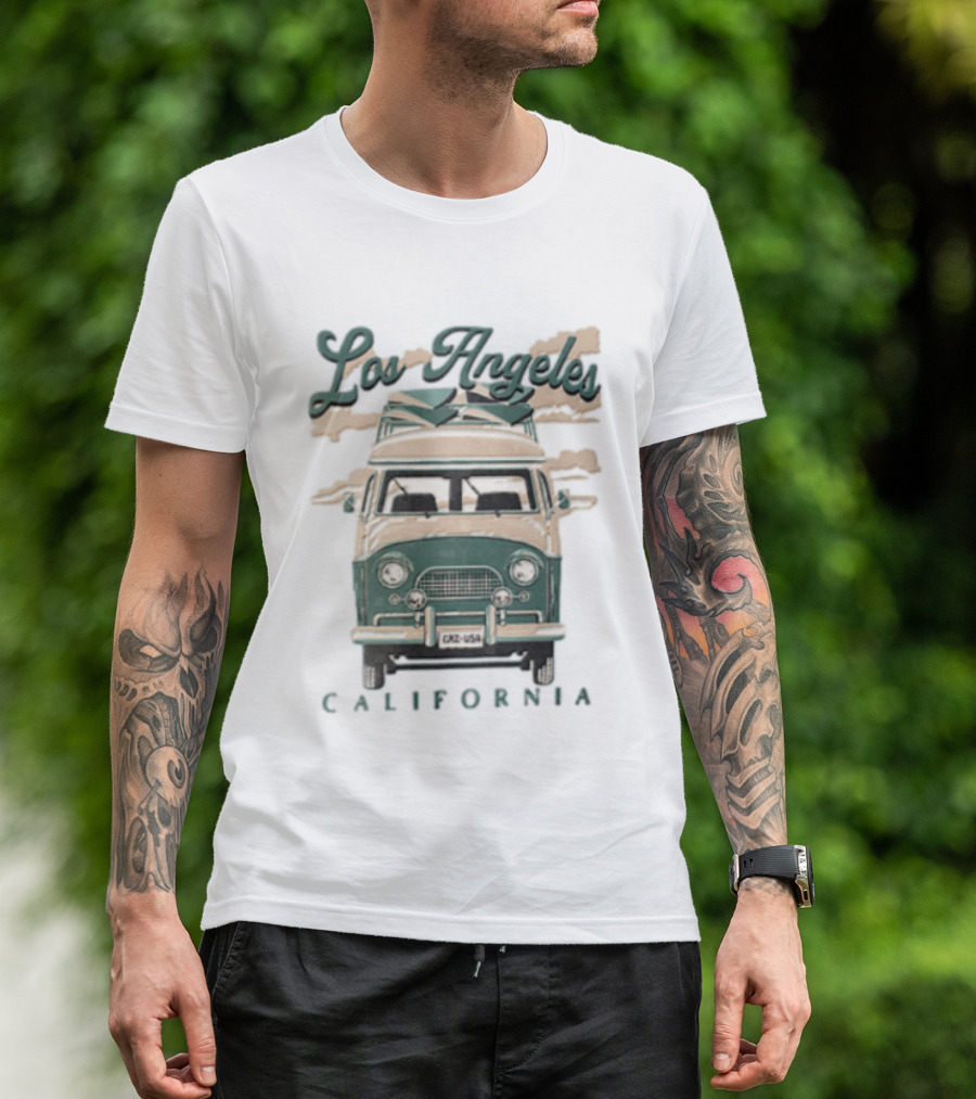 Los Angeles California Surf Van Vintage Style Retro Vibe T-Shirt