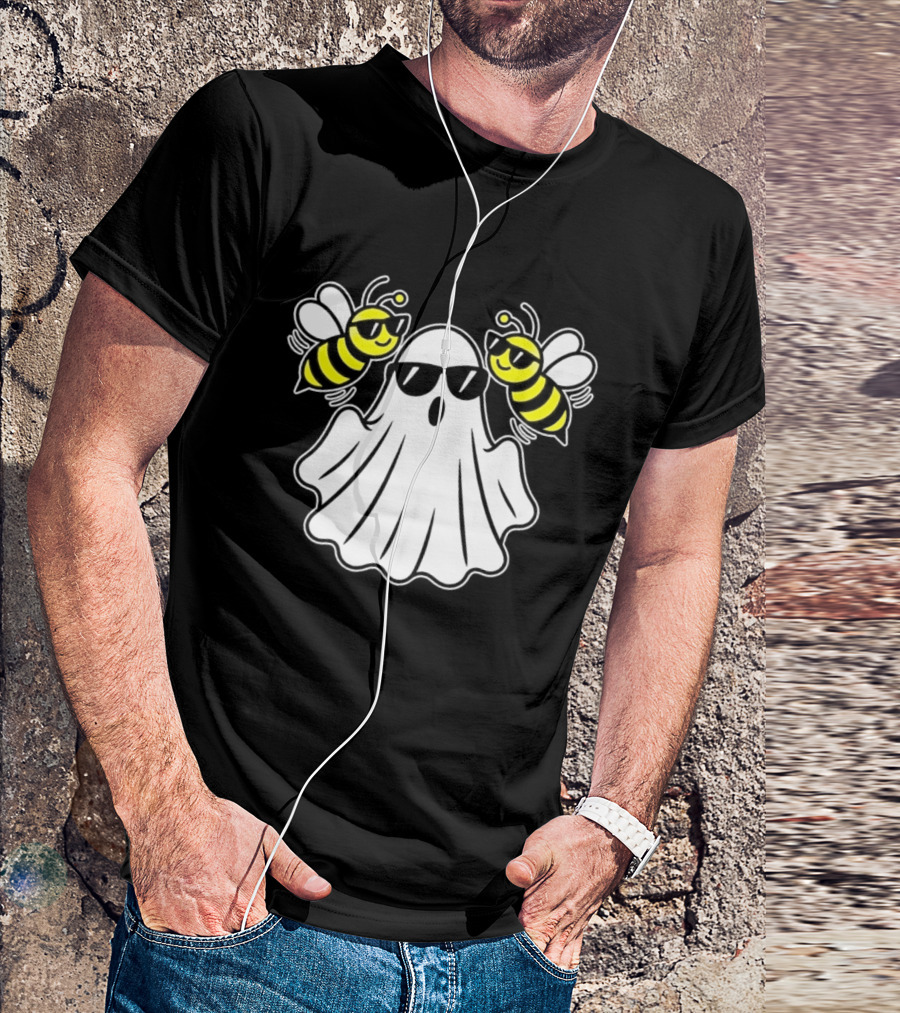 Ghost With Sunglasses And Bees Spooky Halloween Fun T-Shirt