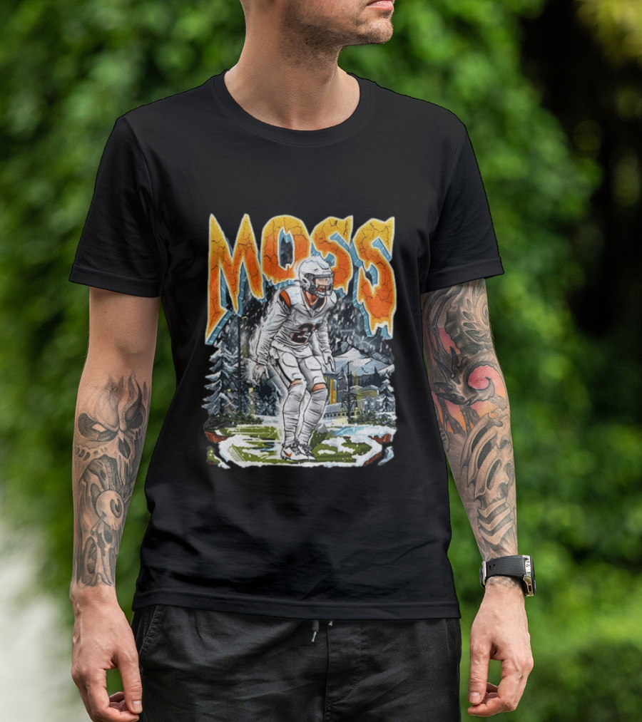Moss Broncos Country Football Comic Style Winter Sports Scene T-Shirt