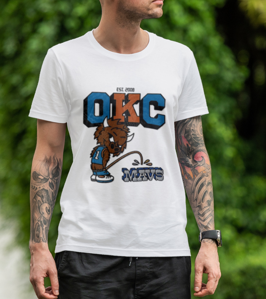 Oklahoma City Thunder Rumble On Dallas Mavericks Mavs Rivalry T-Shirt