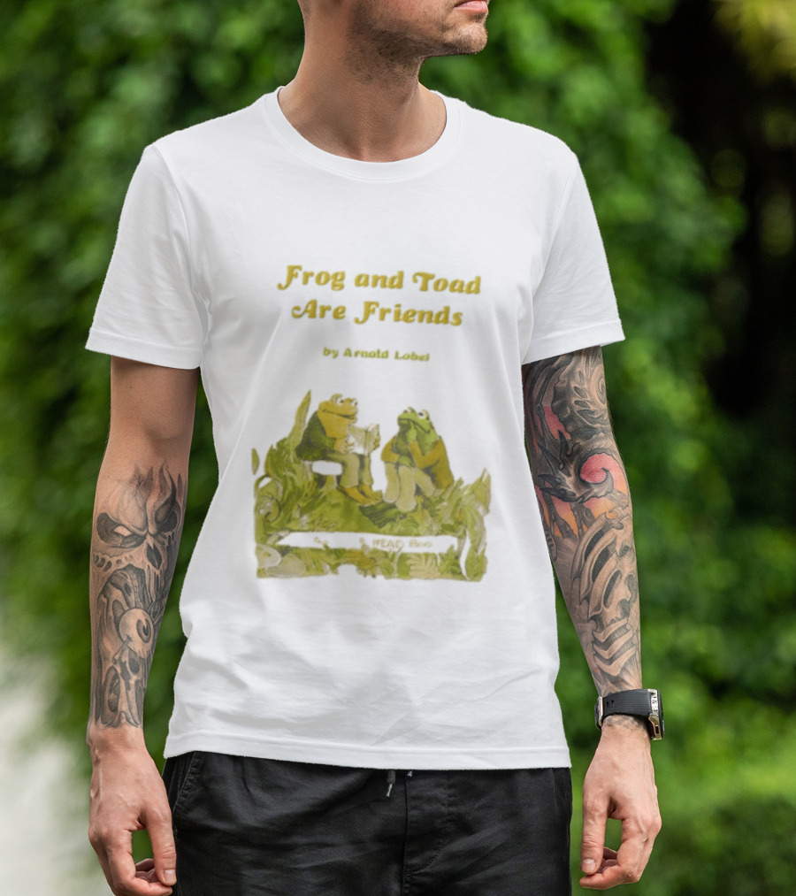 Frog And Toad Are Friends By Arnold Lobel Book Cover T-Shirt