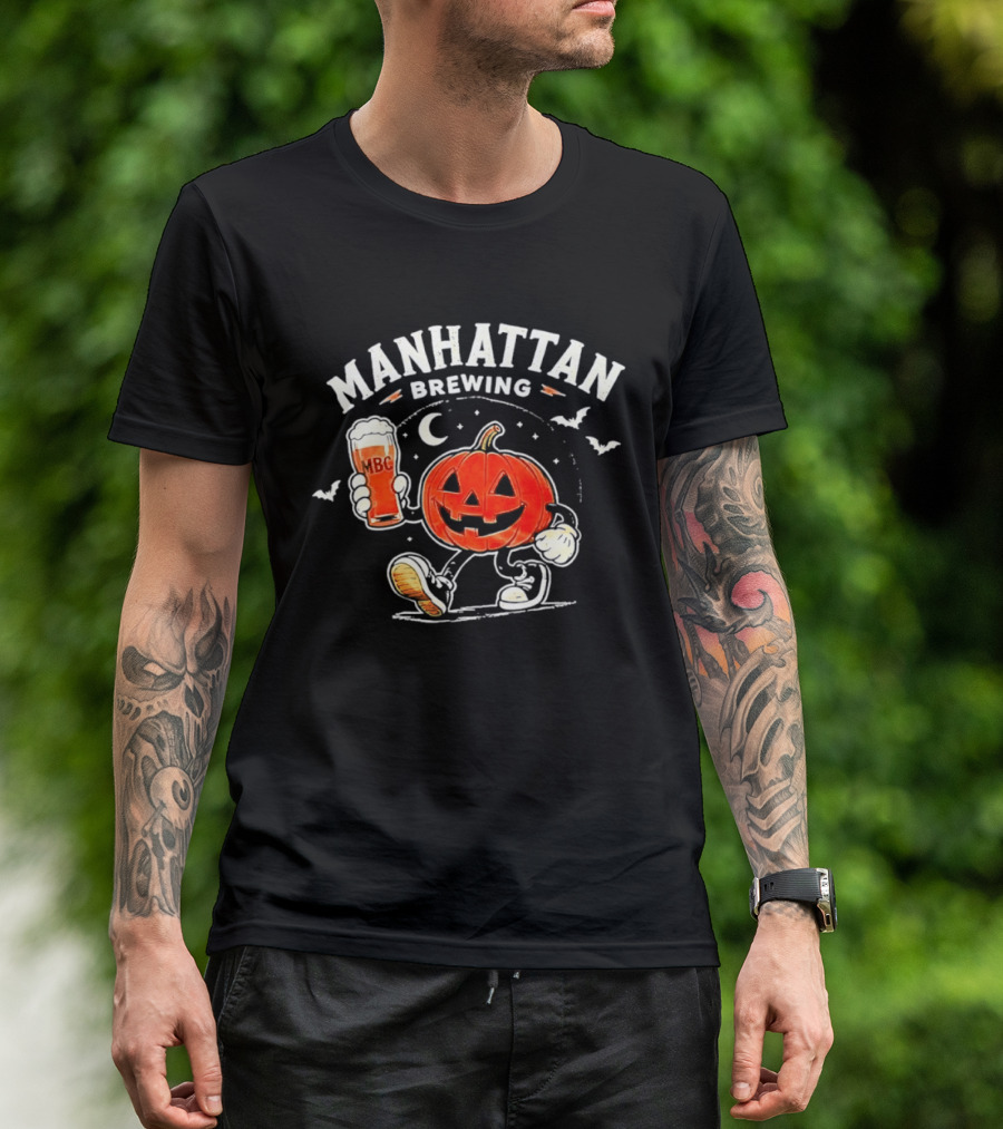 Manhattan Brewing Distressed Pumpkin Moon Walking Beer Halloween T-Shirt