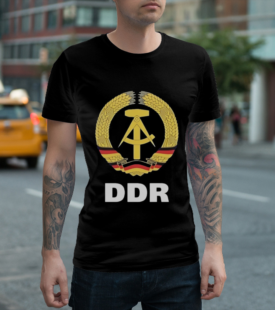 DDR German Democratic Republic Emblem East Germany T-Shirt
