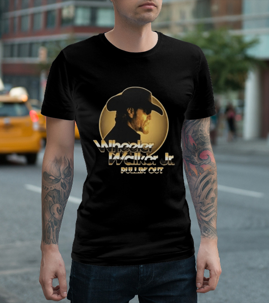 Wheeler Walker Jr. Pullin' Out Album Cover Portrait In Gold T-Shirt