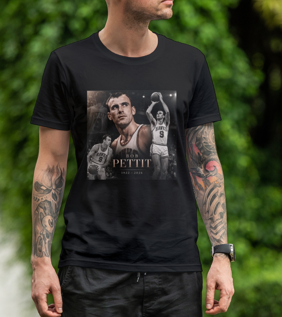 Bob Pettit 1932 2026 Basketball Legend Tribute Hawks Number 9 T-Shirt