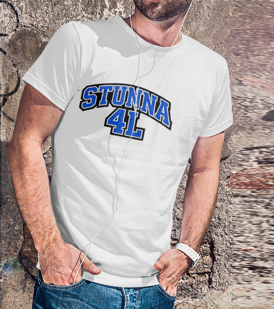 STUNNA 4L Bold Blue Arch Lettering T-Shirt