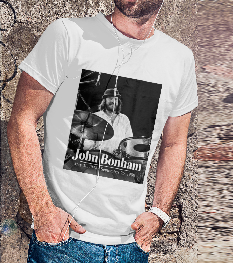 John Bonham May 31 1948 September 25 1980 Drummer Tribute Black And White Photo T-Shirt