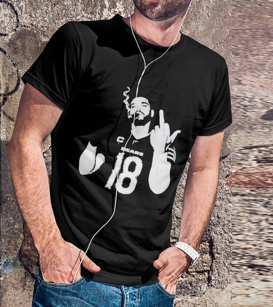 Chicago Bears 18 Player Cigar Beer Gesture Sports Fan T-Shirt