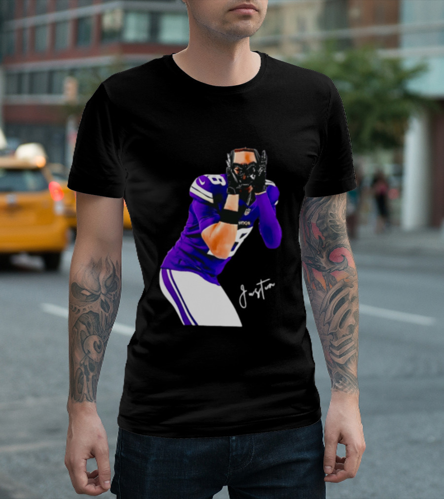 Justin Jefferson Signature Minnesota Vikings Football Player Pose T-Shirt