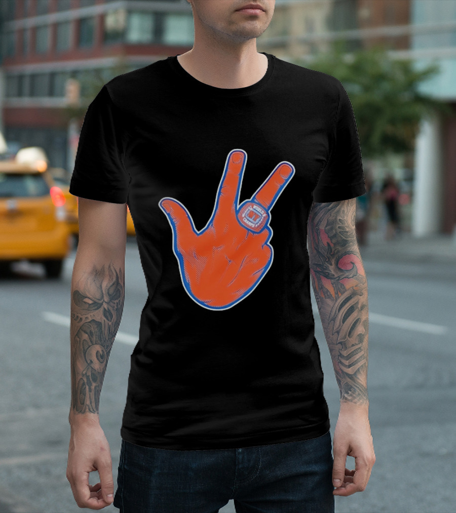New York Knicks World Champs Victory Hand Sign With Ring NY Sports T-Shirt