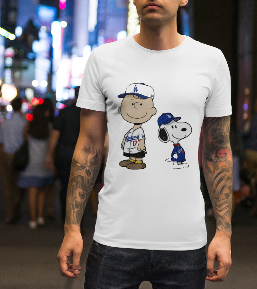 Charlie Brown Snoopy Los Angeles Dodgers MLB Baseball Peanuts Cartoon T-Shirt